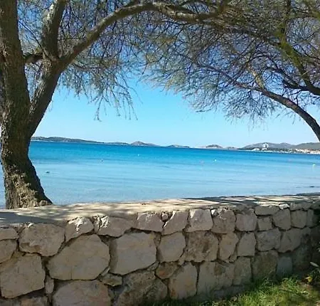 Stana In Srima *