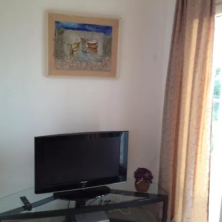 Stana In Srima Apartamento *