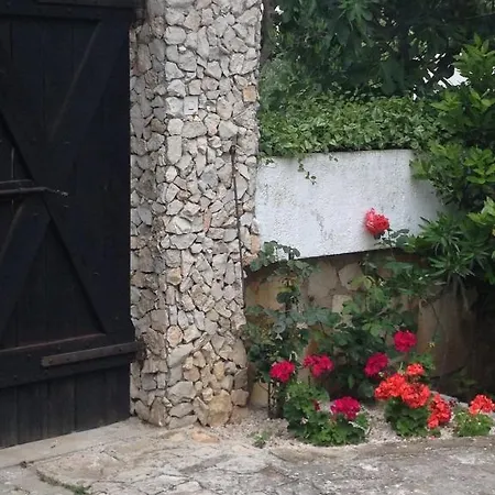 Stana In Srima *